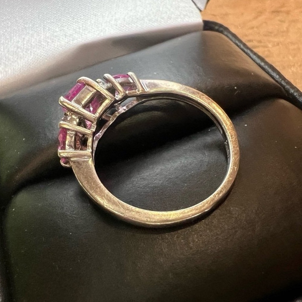 Vintage Genuine Diamonds Pink Sapphire Ring Size is about a 5. See photos - Picture 11 of 13